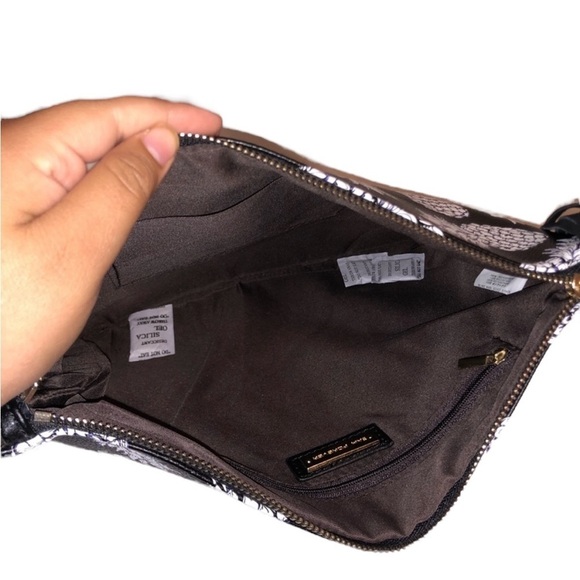 ‼️ CUTE 3 AM FOREVER BEACH CLUTCH ‼️ - Picture 2 of 6